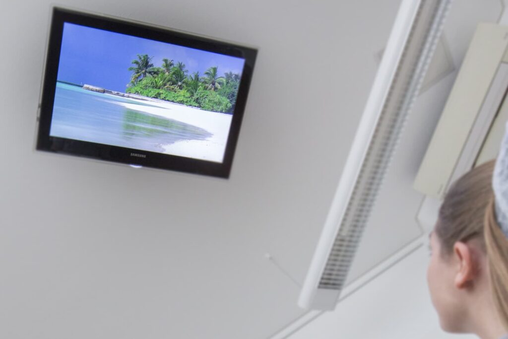 Decken TV Dr. Beckmann und Dr. Korte in Köln